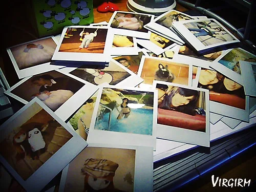 Polaroid-style magnet set (3)